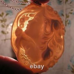 Vintage Silver Gold Carved Shell Cameo necklace Pendant Made in Italy
