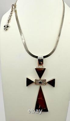 Vtg. Modern Hand Made Sterling Silver Formed Enamel Cross Pendant & 17 Necklace