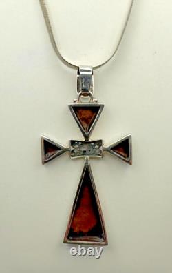 Vtg. Modern Hand Made Sterling Silver Formed Enamel Cross Pendant & 17 Necklace