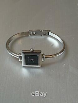 Womens Gucci Sterling Silver Watch 1900L Swiss Made Needs Batteries AS IS